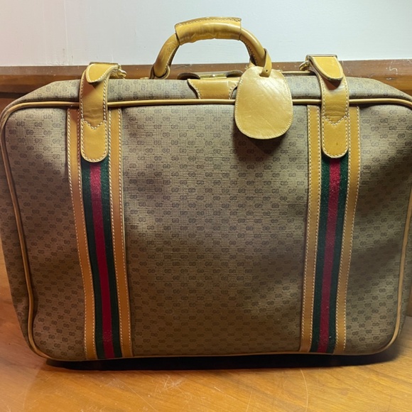 Gucci carry-on  suitcase. 70s vintage - Picture 7 of 12